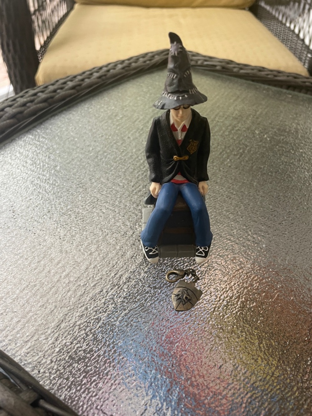 Harry Potter figurine .
